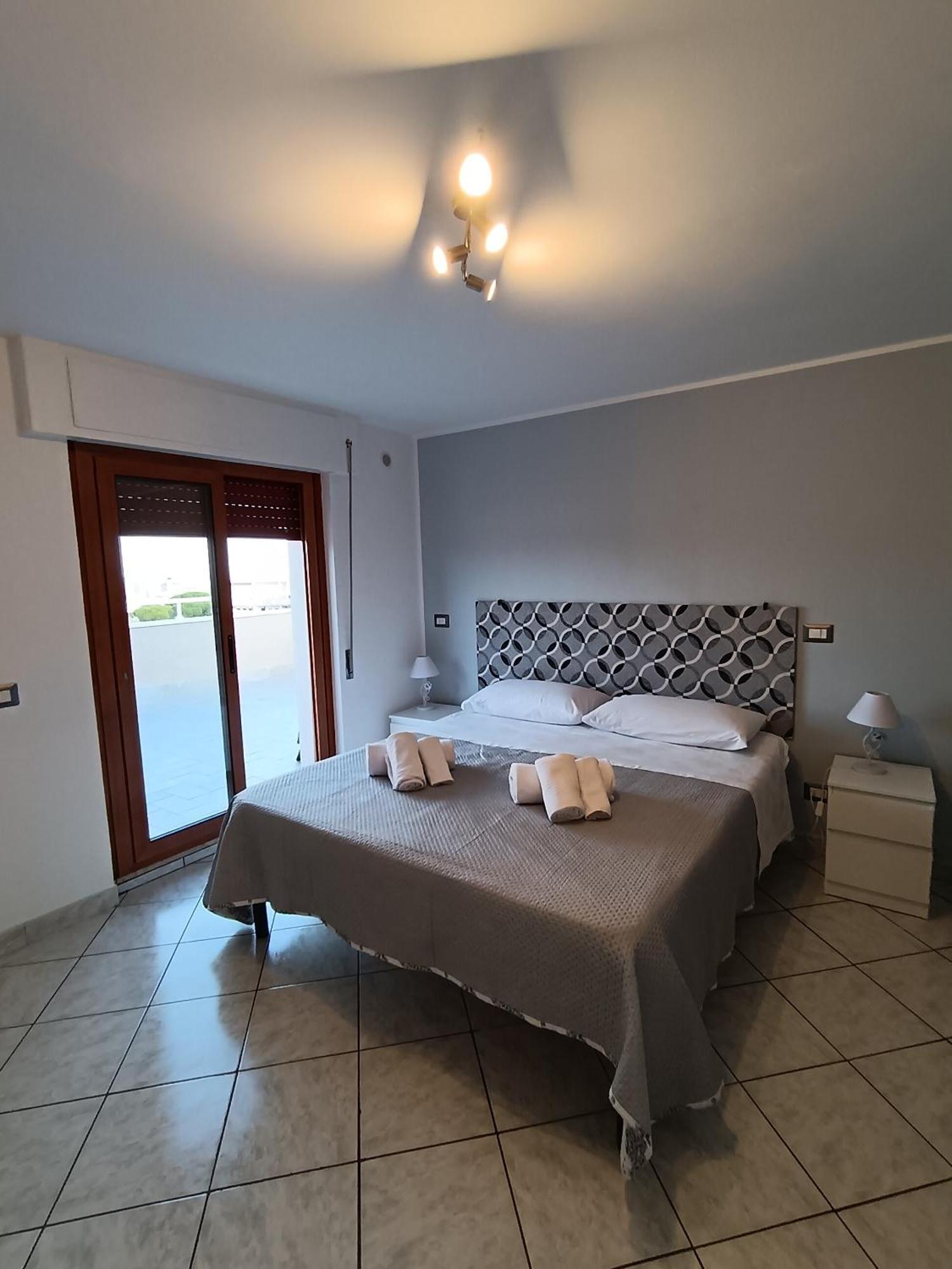 Terrazza Delle Rose Daire Nettuno Dış mekan fotoğraf